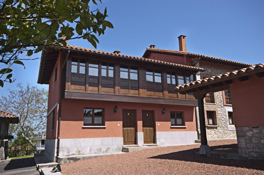 Apartamentos El Cueto De Los Collado Villanueva de Pria Kültér fotó