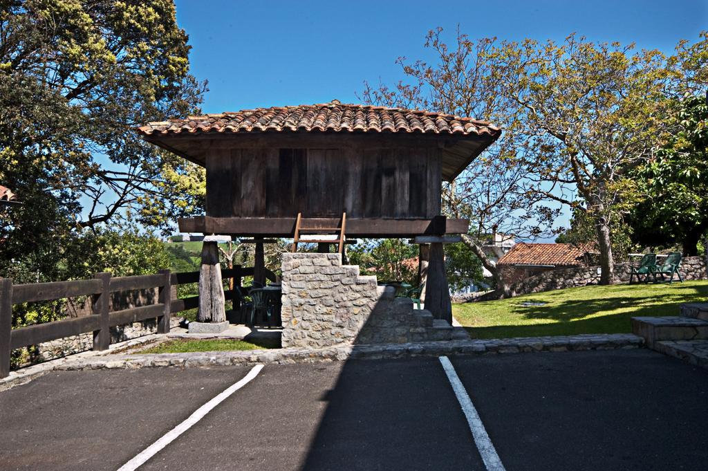 Apartamentos El Cueto De Los Collado Villanueva de Pria Kültér fotó